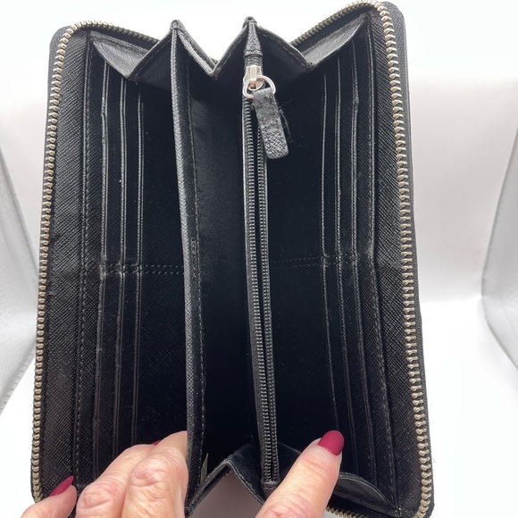 Coach Zebra-Stripe Zip Wallet — Black & Tan - Picture 9 of 12